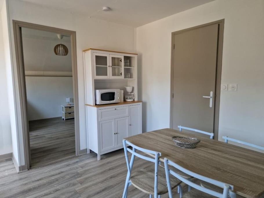 Appartement Au Milieu Des Vignes Thésée Dış mekan fotoğraf